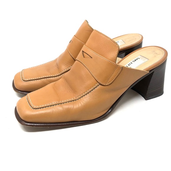 SAKS FIFTH AVENUE tan leather loafer mules, made in Italy, size